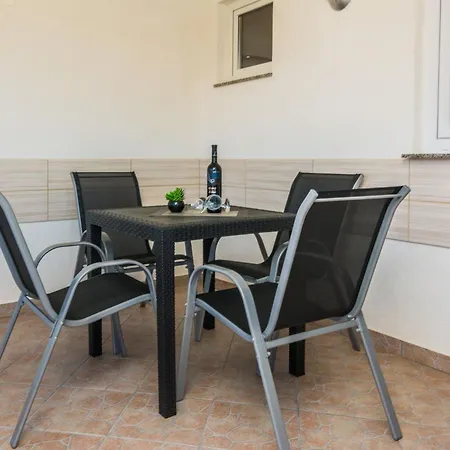 Apartment Skundric 2 By Interhome Vir