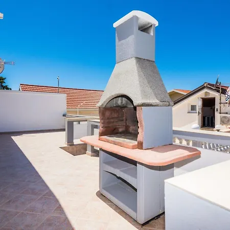 Skundric 2 By Interhome *