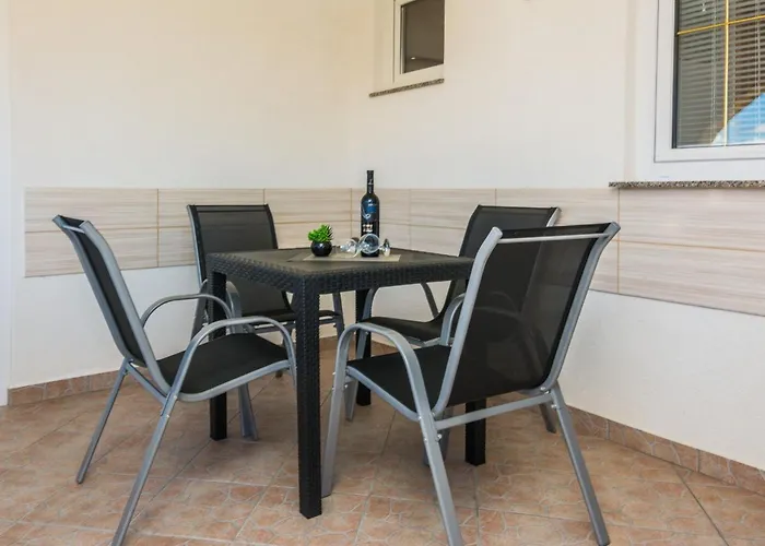 Appartamento Skundric 2 By Interhome Vir