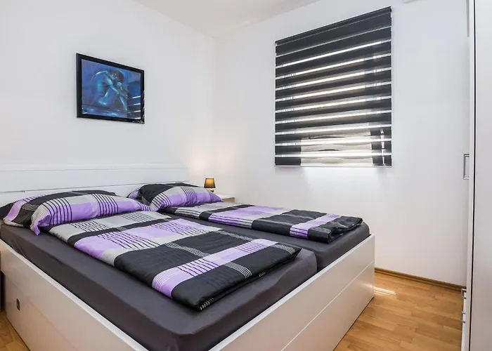 Skundric 2 By Interhome Apartament Vir
