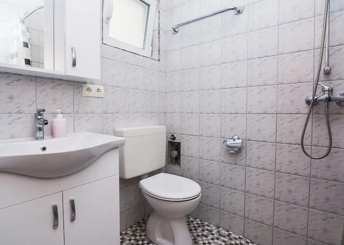Skundric 2 By Interhome Apartament